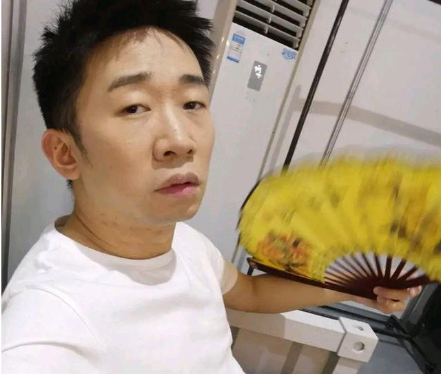 杨迪|杨迪小号曝光，相恋16年女友疑似男性，更多蛛丝马迹被扒