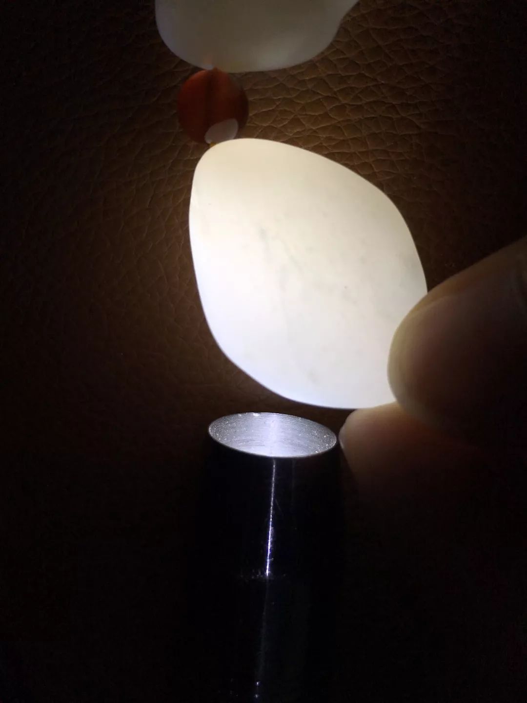 我们总说买玉要看玉质,玉质是什么?