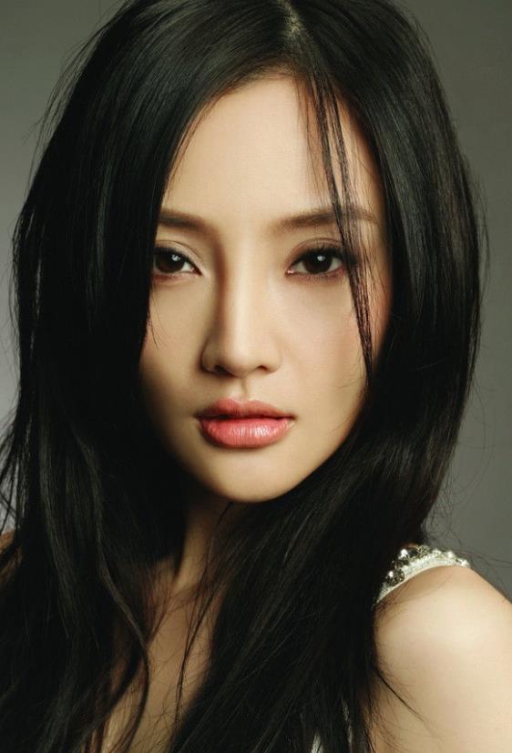 被娱乐圈开除的“浪姐”李小璐，彻底的放飞自我了