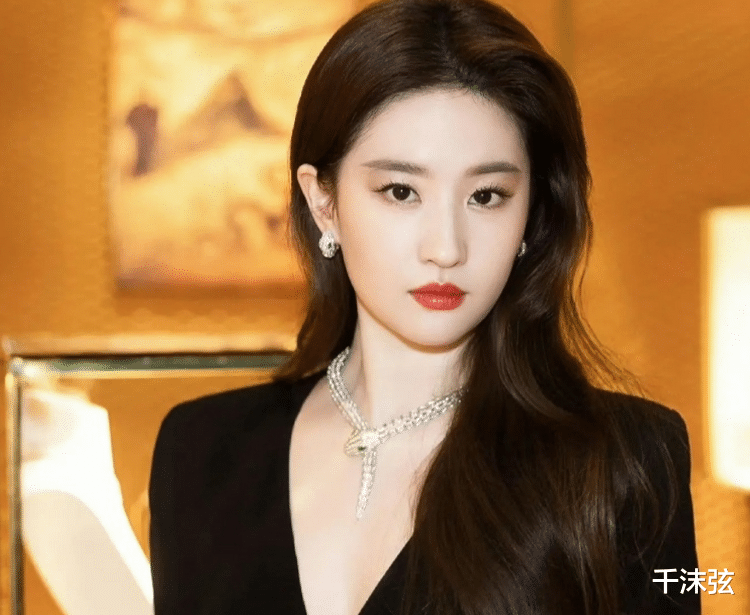 宝格丽辱华翻车拒道歉,刘亦菲等14位明星不解约,网友:封杀