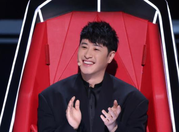 谁都搬不动的《好声音》这么快就被四位新导师“整治”明白了！