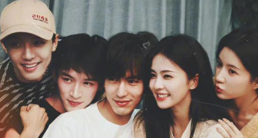 张凌赫|奔跑吧下期预告有白鹿张凌赫，绯闻男女主齐聚首，是不是新剧要来了