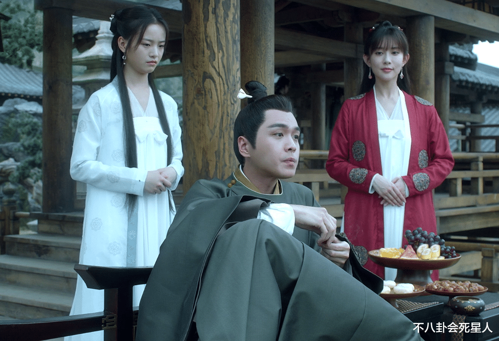 庄达菲资源力压李庚希?原来第五代京圈公主,也要分个三六九等!