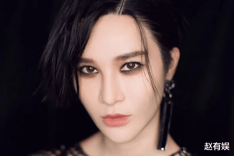 尚雯婕|黑心老板尚雯婕:把19岁艺人介绍给中年大佬,逼疯旗下艺人