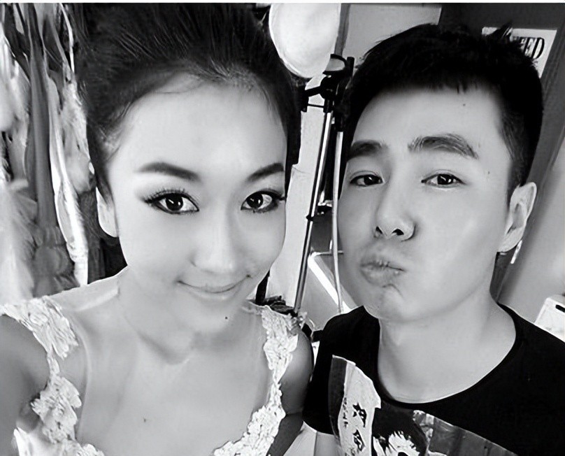 再看《好声音第一季》,才发现吉克隽逸才是最不简单的那个人!