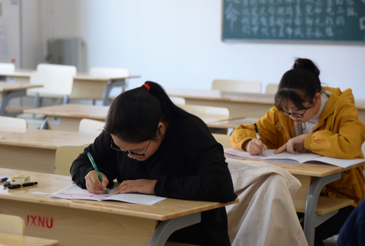 多省公布公务员招考计划，预计再招5万余人，与国考时间不冲突