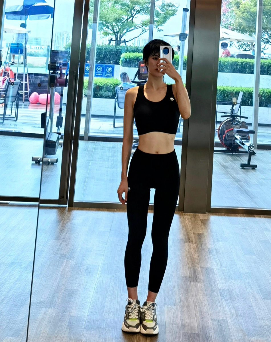 华为小公主姚安娜要退圈了,在娱乐圈混不下去了?