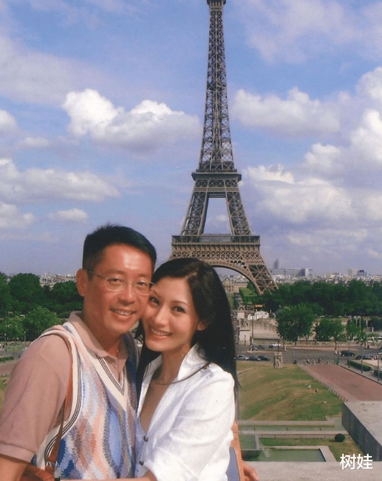 陈法蓉|56岁陈法蓉自曝已立下遗嘱，无儿无女享受单身，将陪父亲安享晚年