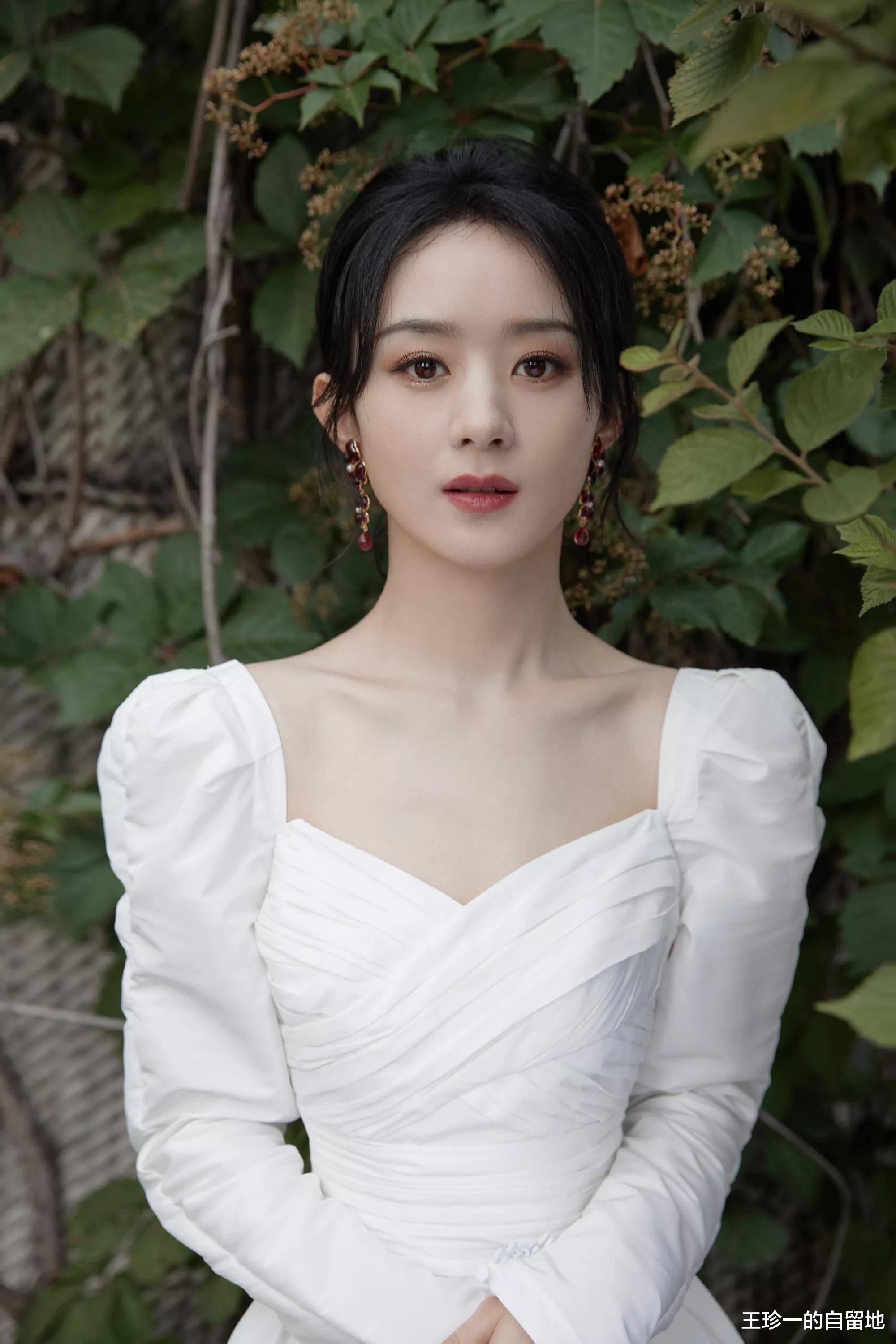 佟丽娅|7个离异女星的春节:佟丽娅、杨颖有儿子陪伴,赵丽颖冯绍峰都在海南