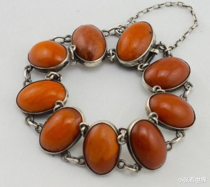 烤色蜜蜡是什么,和普通蜜蜡有什么不同之处