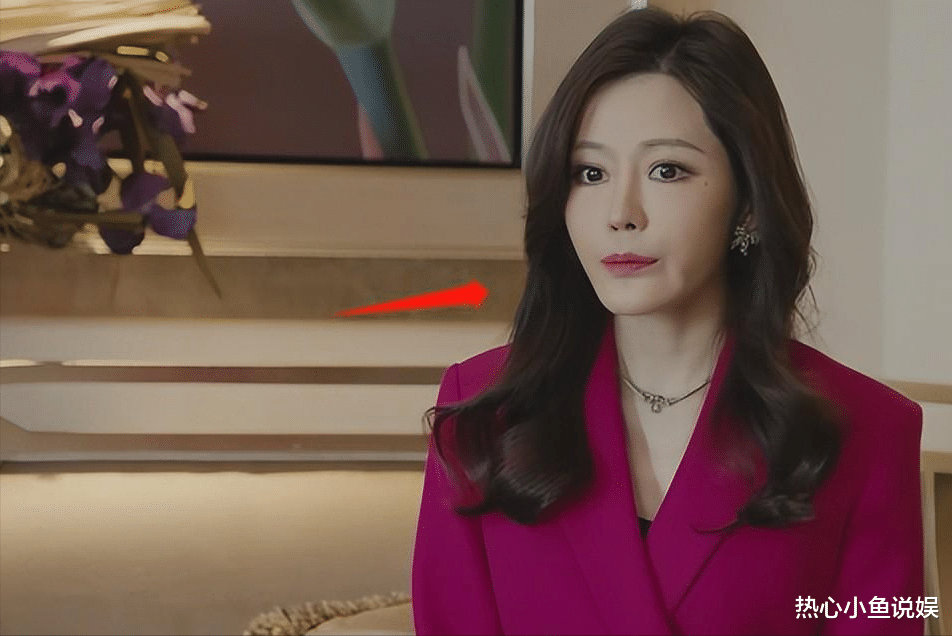 “硅胶脸”的风吹进了央视职场剧,跟天然脸对比,简直是降维打击
