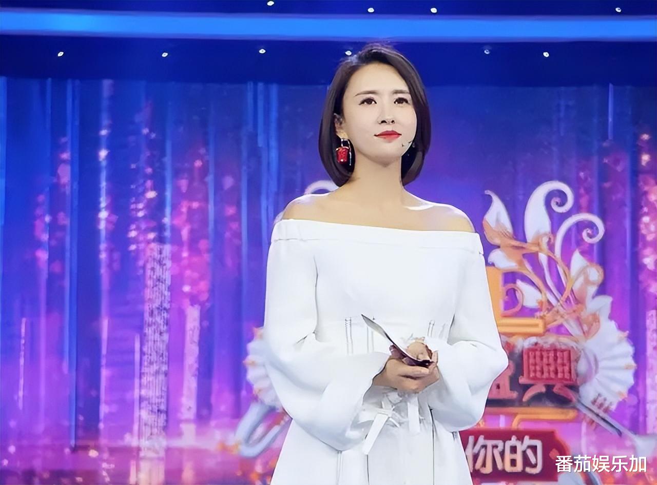 央视|大瓜!央视又一综艺节目遭停播!主持人主动辞职引热议