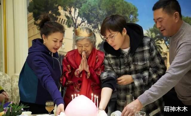 刘维|明星刘维称再无亲人!一年内父母姥姥相继离世,户口本上只剩一人