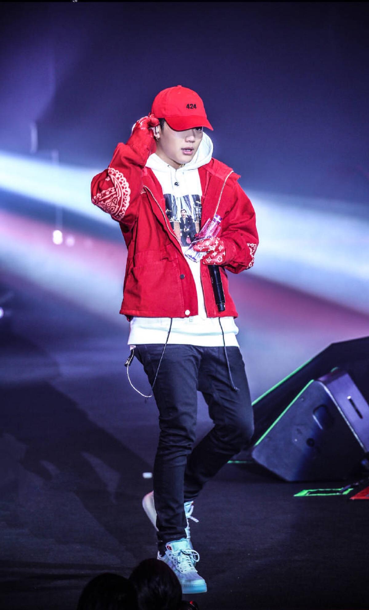 事实证明，妄图靠“网红女友”翻身的PGone，彻底成为了一个笑话