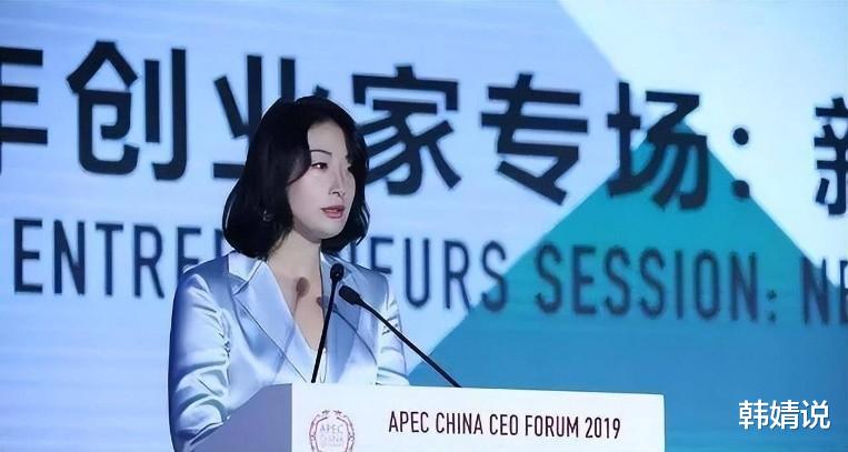 41岁宗馥莉发胖显老，拒绝与王思聪联姻后，遭三个男人疯狂追求