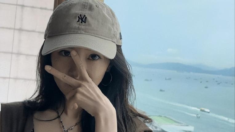 “夺女大战”开启！港媒曝杨幂现身香港街头，要与刘恺威争抚养权？