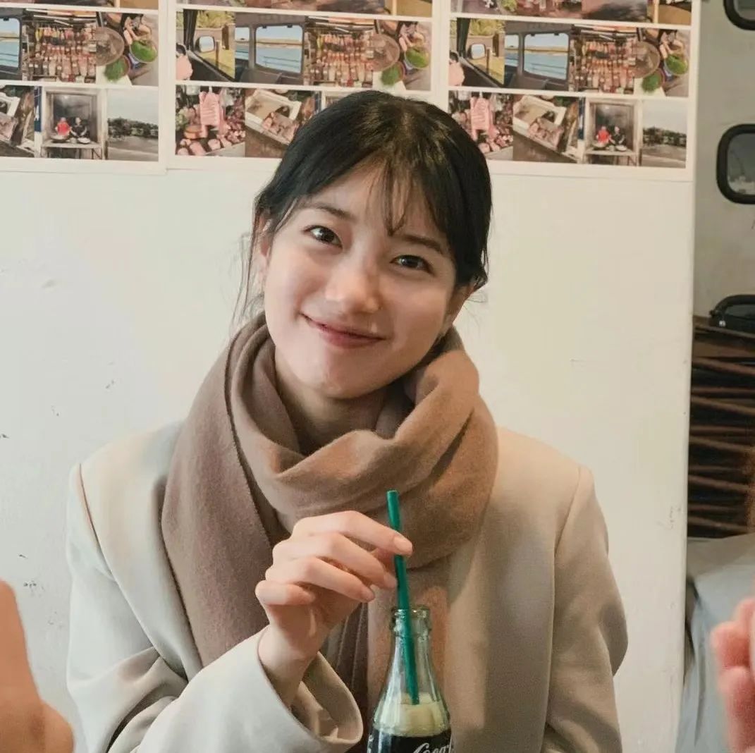 内娱抄她脸的都火了，她自己却沦落到和馒头脸普男拍烂剧？