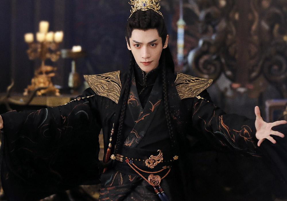 古力娜扎|《长月烬明》叶清宇人设引争议,被大面积举报?待播的仙侠倒霉了