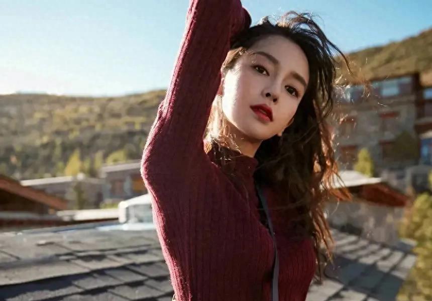 杨颖得到证实清白!疯马秀官方支持她,粉丝要求网络上喷子集体道歉