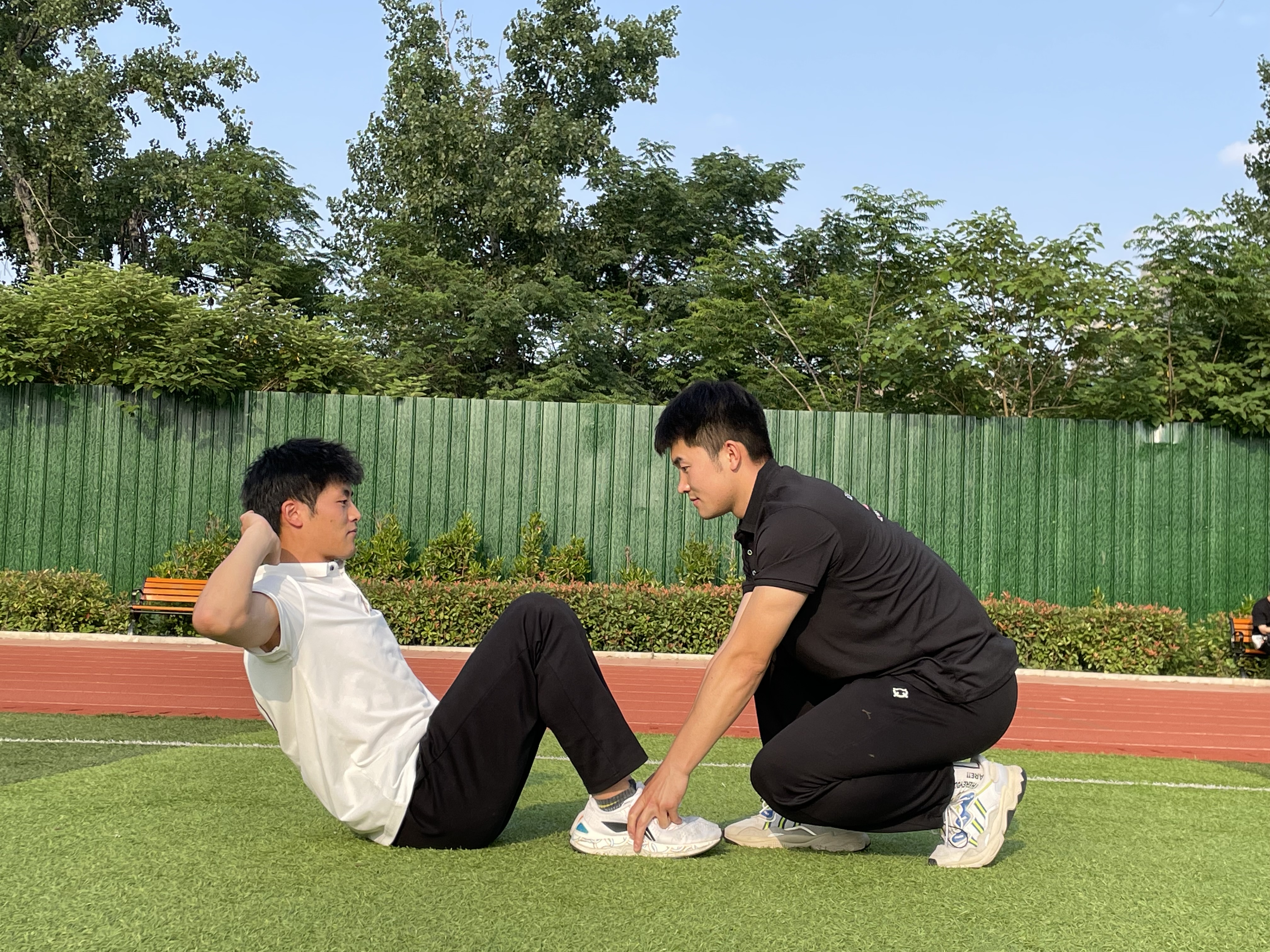 【中考体育满分攻略】仰卧起坐训练方法