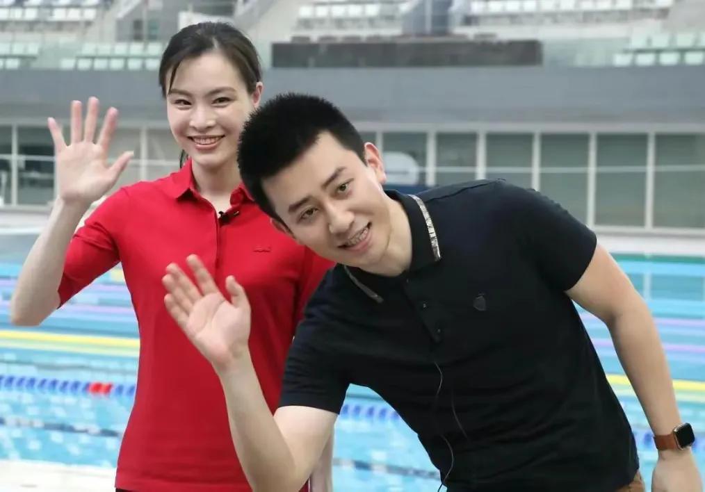 曝吴敏霞难嫁霍启山原因:男方没追,没人做媒,霍震霆没递橄榄枝