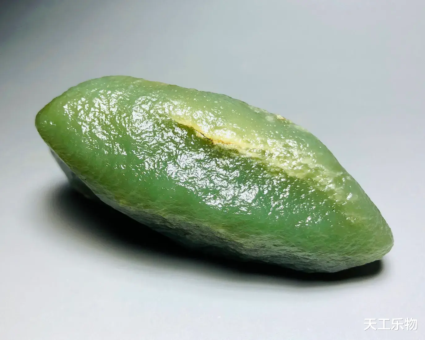 玉雕|曾与籽料分庭抗礼,却最终甘当配角的和田玉戈壁料!