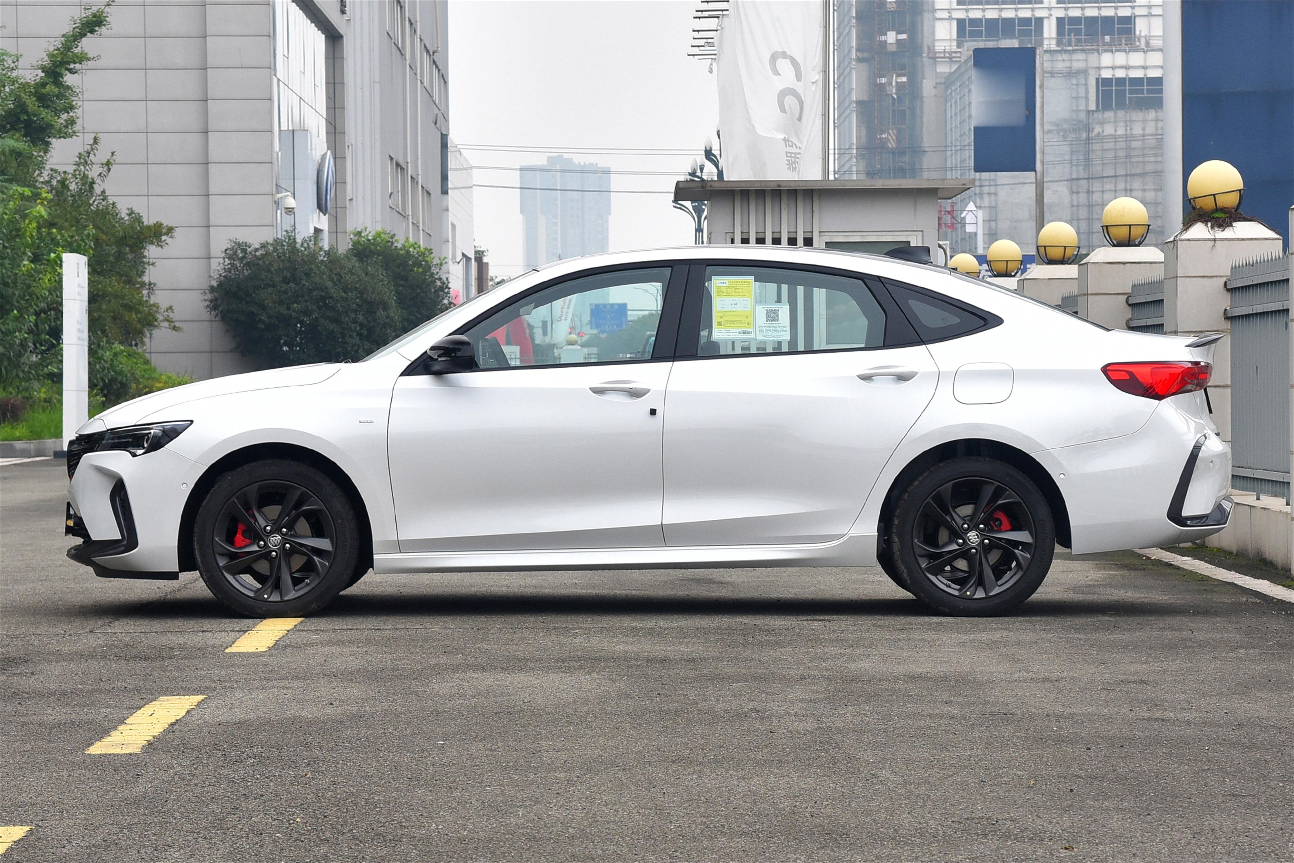 15万左右的购车预算?导购解析:别克威朗和比亚迪e3如何选择?