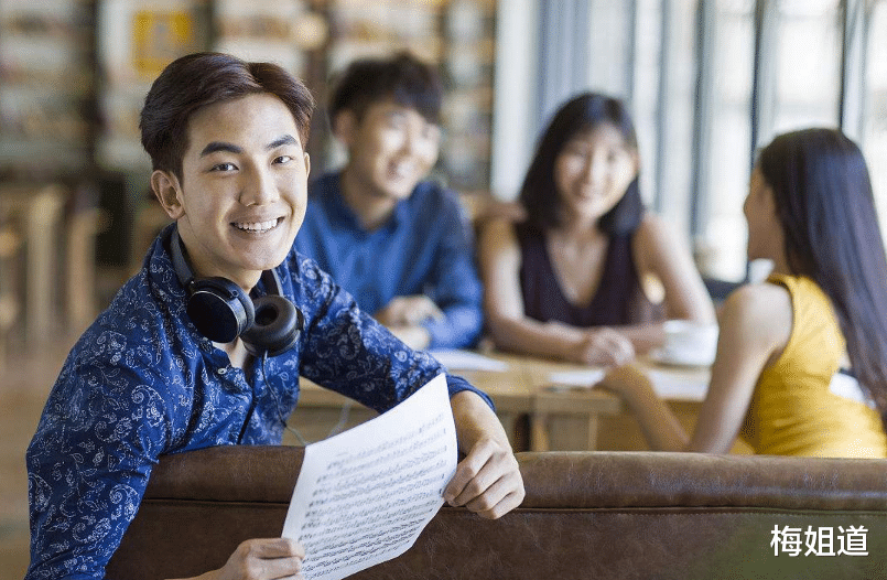 钉钉|专科生为何总被人“看不起”?以高考作为评判标准,真的好吗?