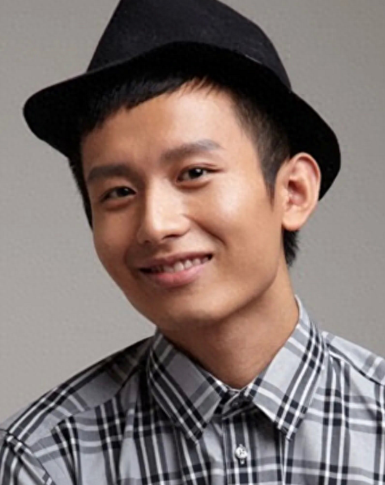 看了当红艺人“判若两人”旧照，才明白资本造星的力度，有多强！