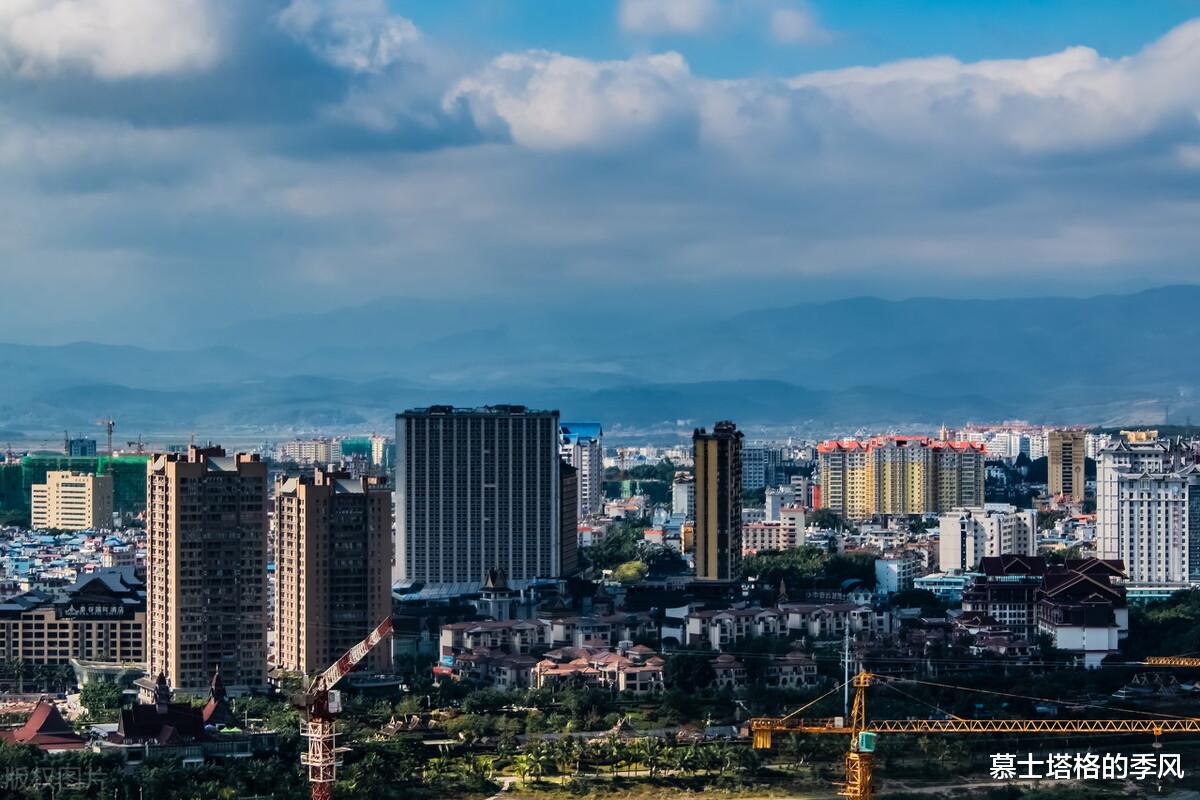 三亚|西双版纳VS三亚，谁才是中国冬天旅居度假的天花板？