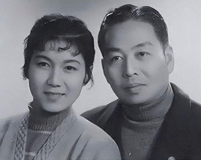 一句台词识破潜伏间谍，去世23年的赵丽蓉，仍被多家官媒发文缅怀