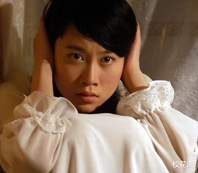 “坏女人”温峥嵘，24年不温不火，隐婚初恋生子，43岁风采依旧