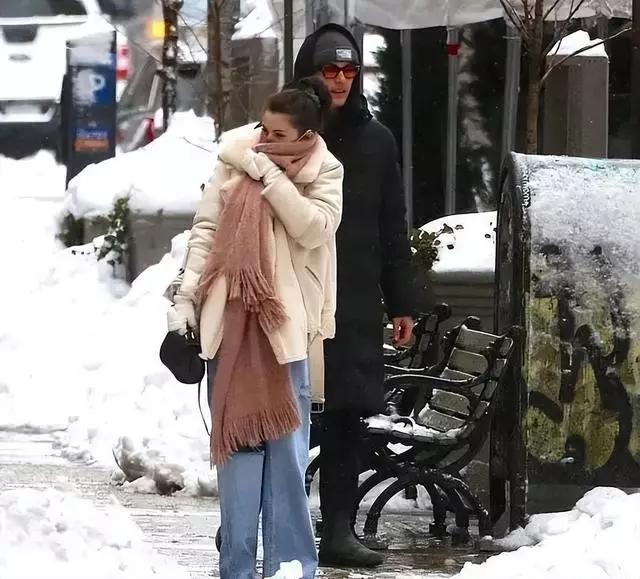 比伯|海莉发文给比伯庆生，被全网惊诧：比伯取关了老婆