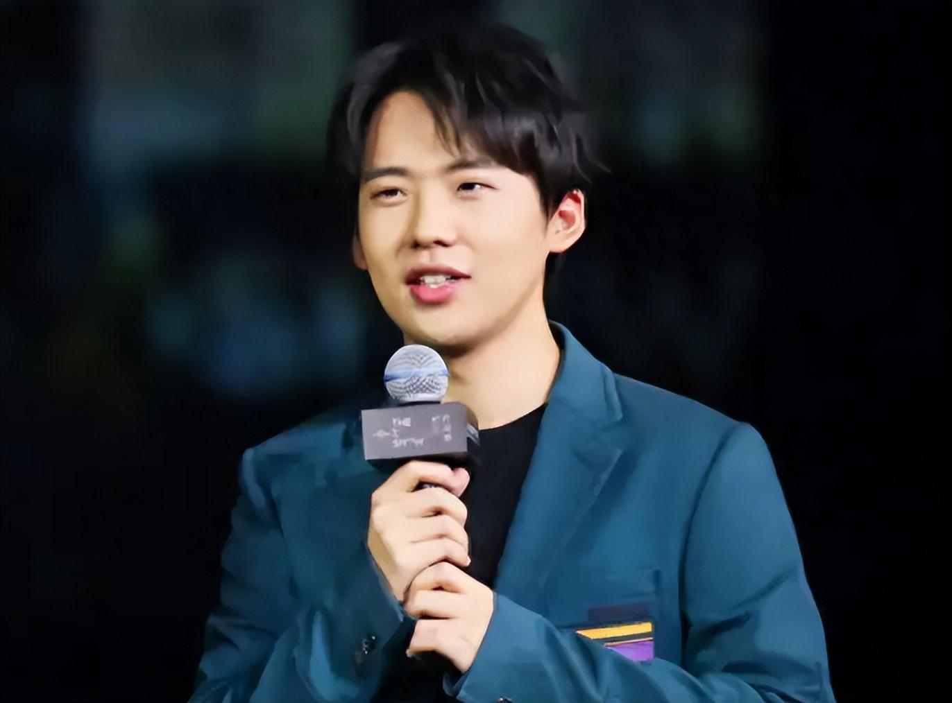 继母质问郭麒麟：为什么这么多人骂咱家。却被一句话怼得无话可说