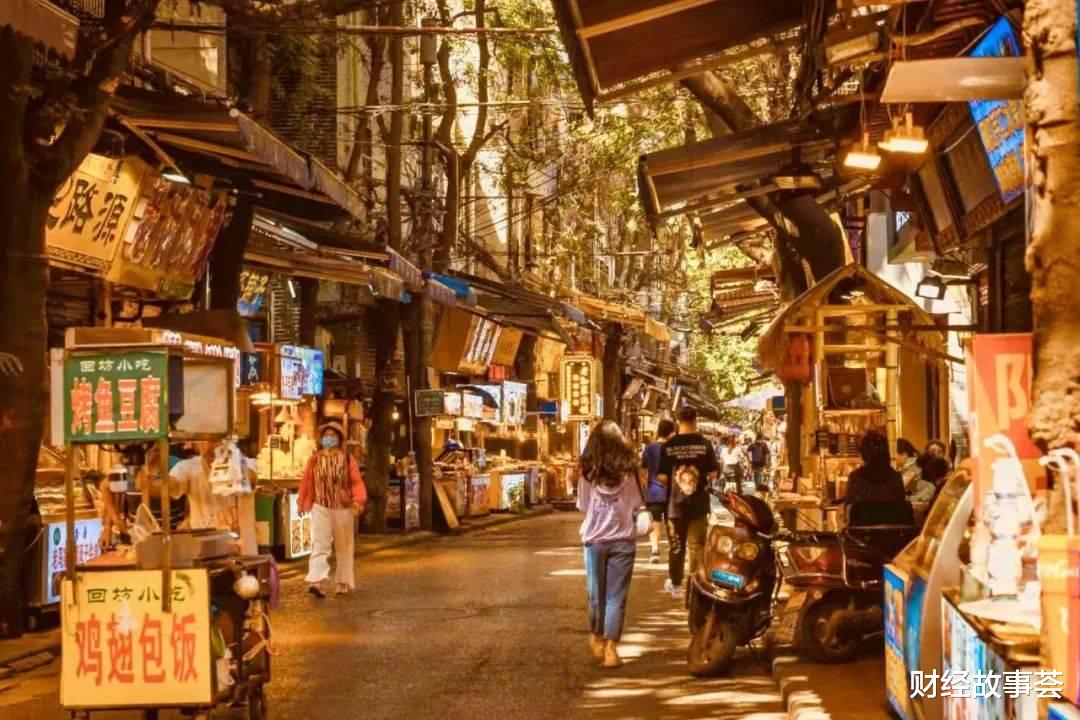 大宋佳|逃离字节,我回县城开店,没人看好,月入10万