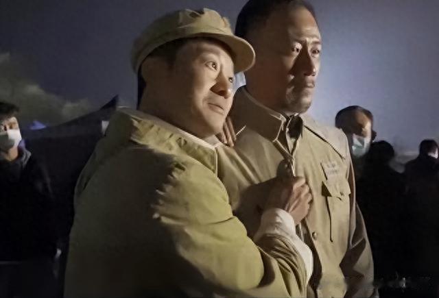 真正能代表中国男人形象的5位男星,长得帅气质硬没有一个是娘炮