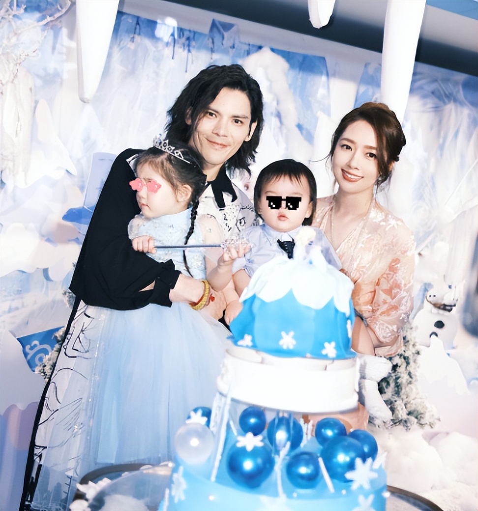 向太为孙女庆生，透露孙女的可爱之处，还透露孙女和向佐有趣的事