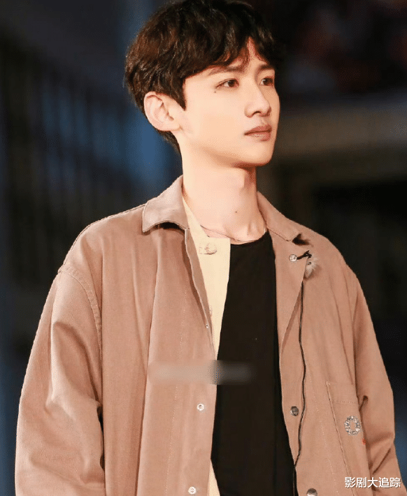 曝白敬亭郑合惠子二搭《难哄》!换大制作班底,网友:爷青回公主抱