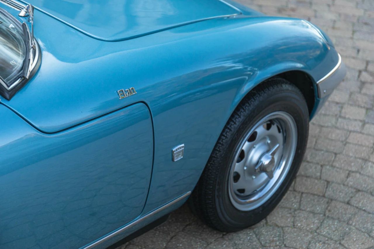 路特斯|经典英剧《复仇者》里的主角座驾——1966年路特斯Elan S3现身市场