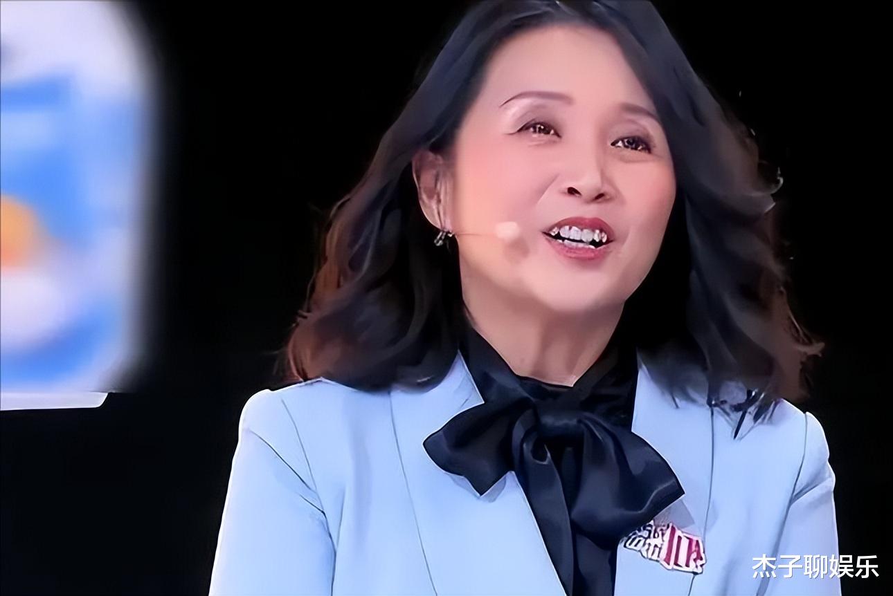 黄菡|这真是《非诚勿扰》里的黄菡吗?时隔7年荧幕露脸,简直判若两人