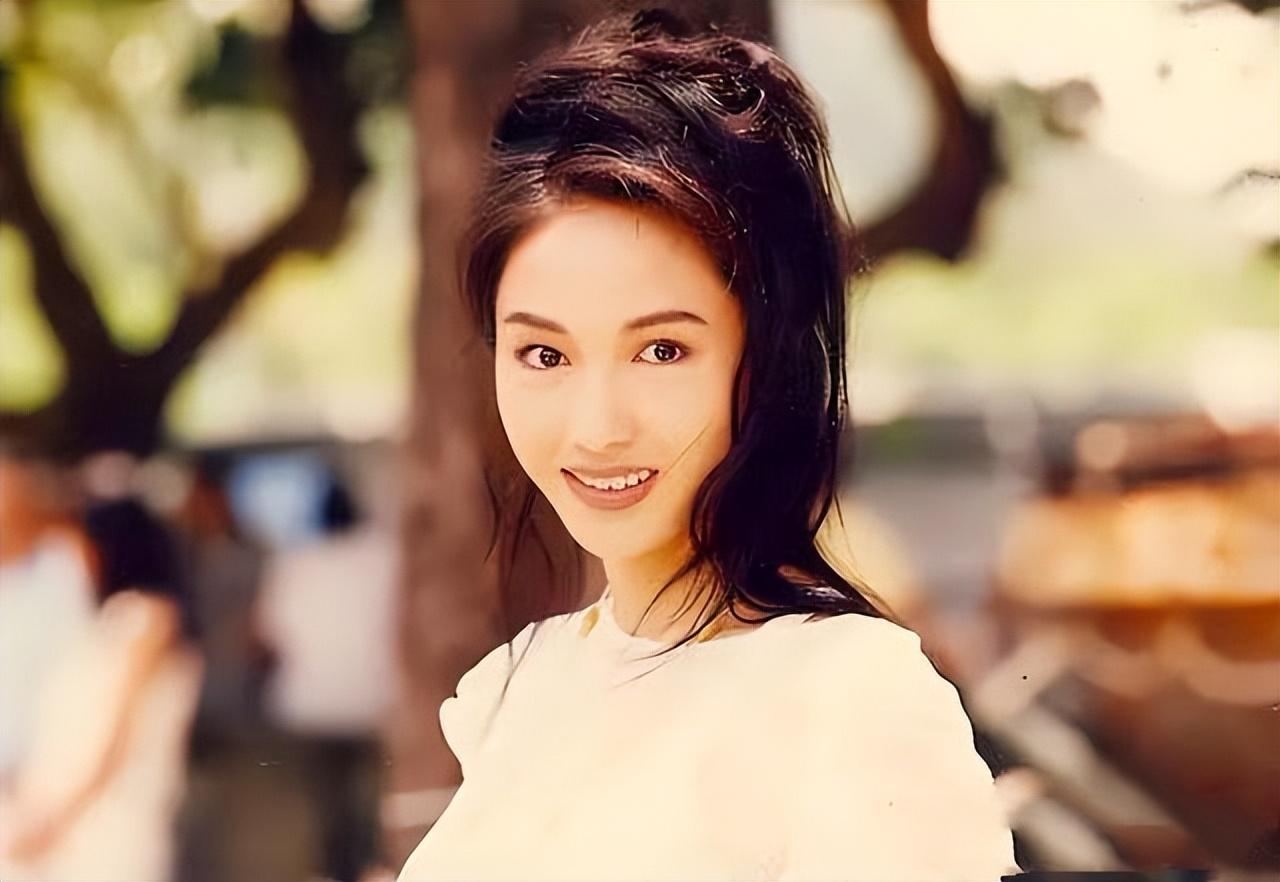 发型 9位“一胖毁所有”的女星，怀孕前是窈窕淑女，怀孕后涨到190斤