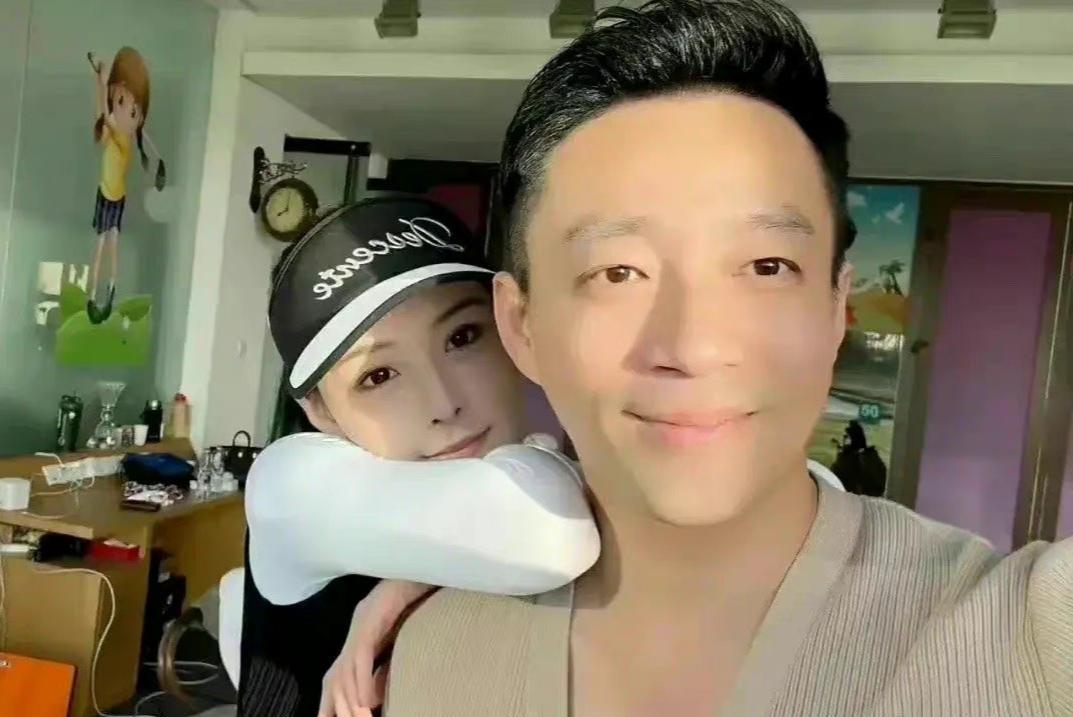 张颖颖|张颖颖去滑雪肚子遭遇重摔,力证自己未怀孕,张兰放心了