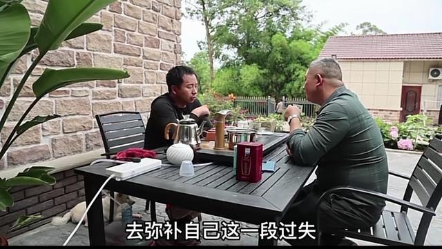 型男|网红型男承认婚内出轨,希望用余生弥补挽回小妞
