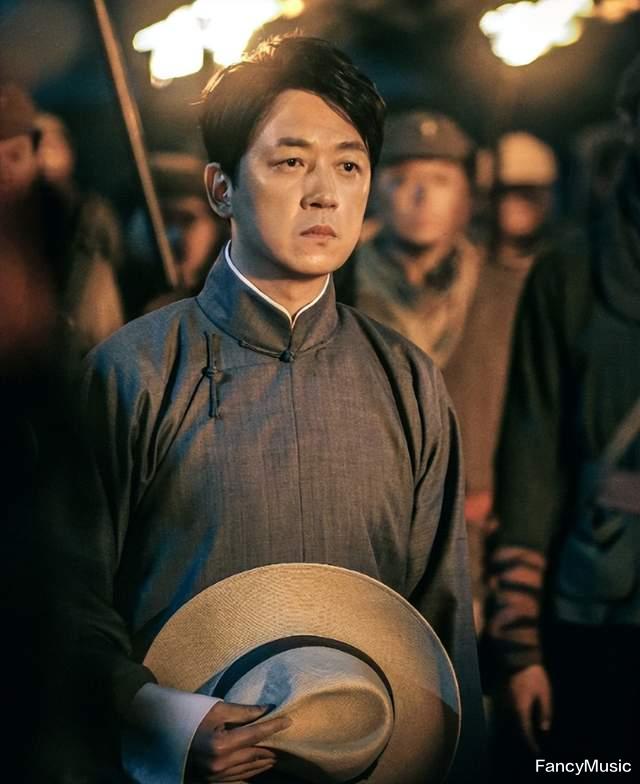 暴瘦30斤还被骂,潘粤明的不自信,让内娱多少“普信男”红了脸!