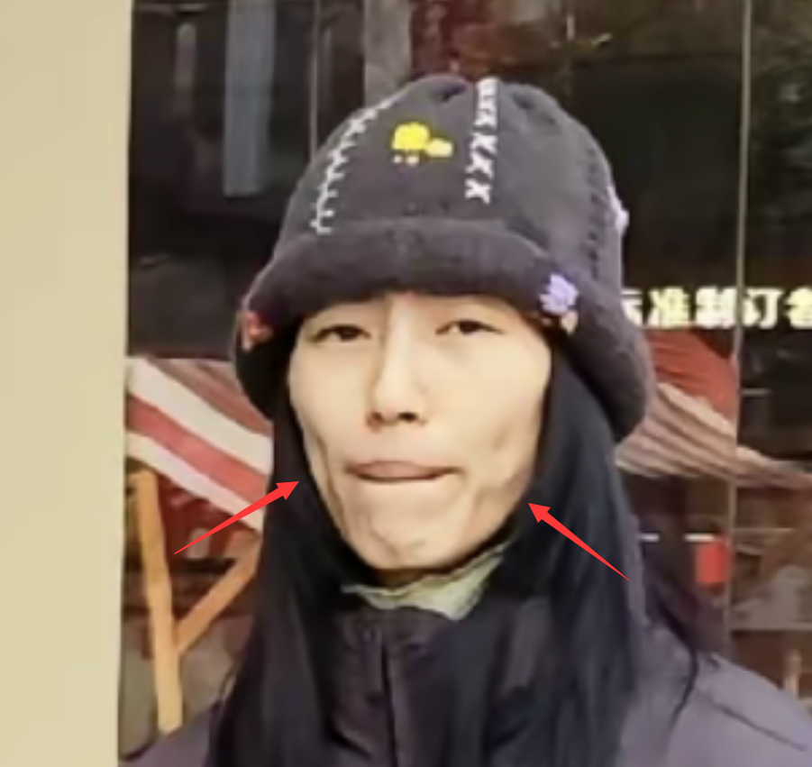 刘雯带井柏然回老家过年,两人状态引热议,井柏然穿高跟鞋太抢镜