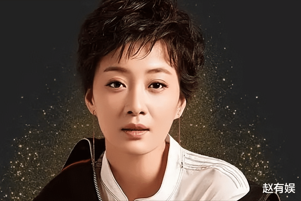 徐梵溪|徐梵溪:出道16年改名4次,爱情输给李小冉,不吵不闹低调成全