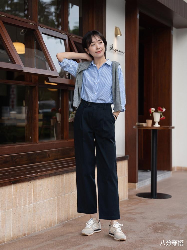 西装|职场女性:快舍弃你传统版型西装,太老气,今春流行这几款单品