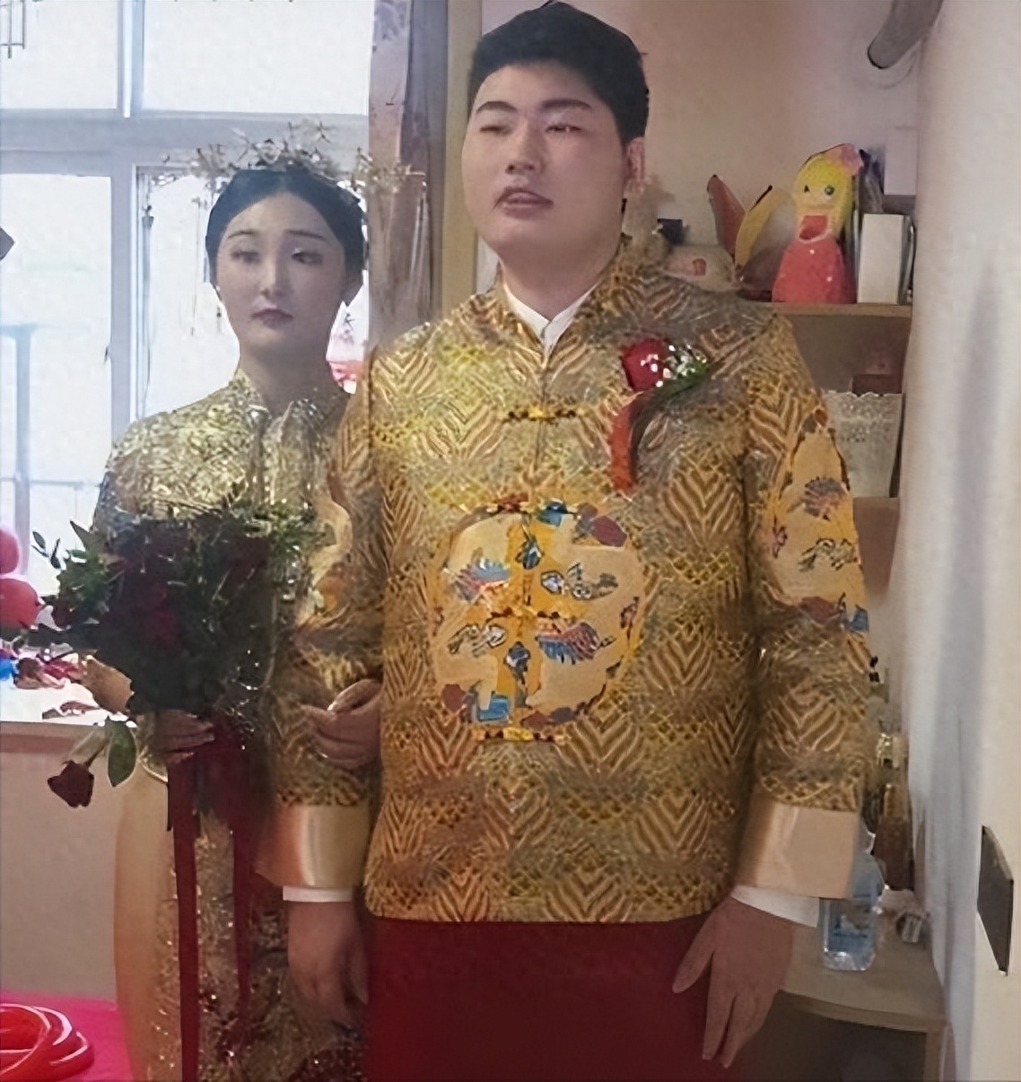 原形毕露！大衣哥北京“豪宅”曝光，想不到竟是这种人！