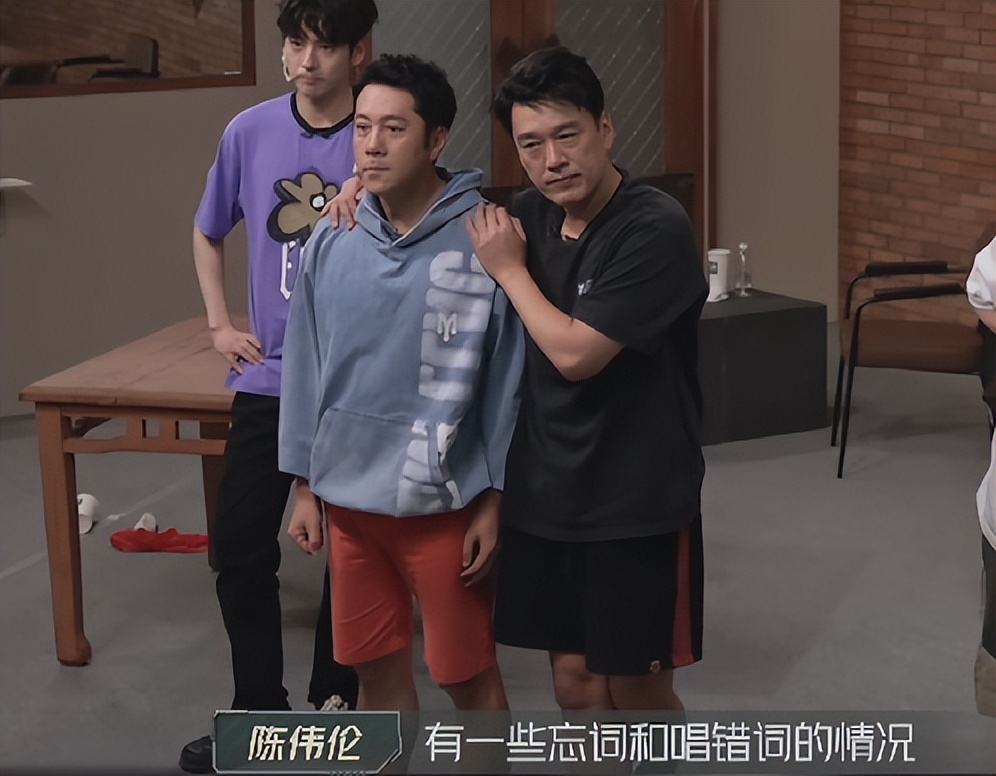 难看到离谱,马伯骞好烦人,扑街的《披哥3》突然戏精全出动