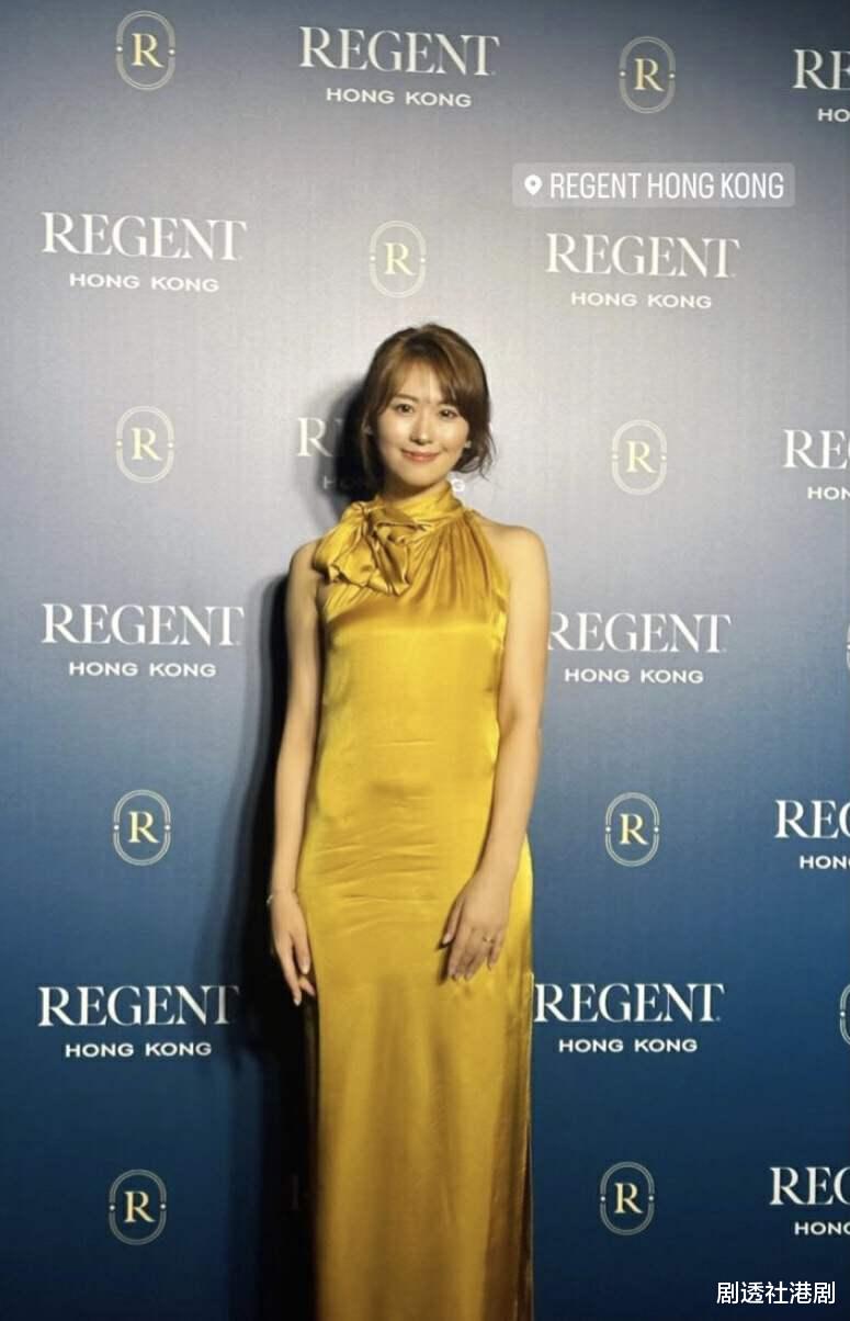 TVB知名小生疑升级当爸！日籍妻子现身腹部凸起，网民称孕味足